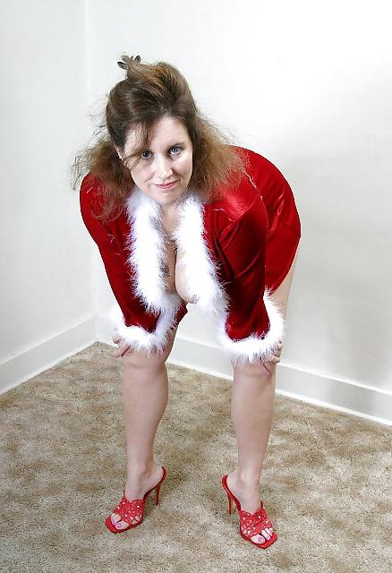 11P Ripe red suit