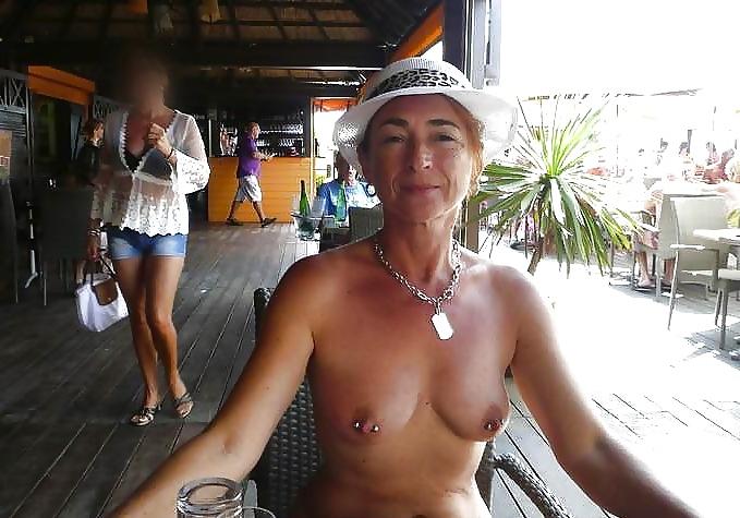 25P Heiße französische MILF Betty 2