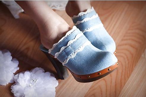 25P Blue Clogs I