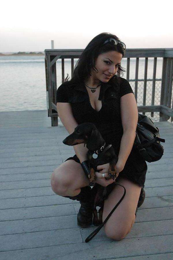 25P Hottest Chicks In Metal (5) Boat Party
