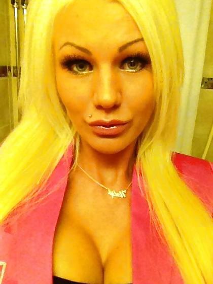 6P Busty Amatuer 59