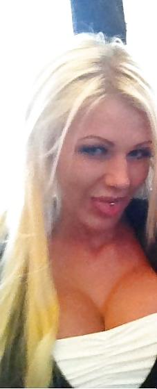 6P Busty Amatuer 59