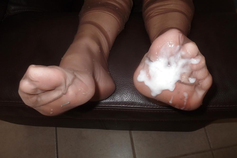 25P Footjob für mein Geld