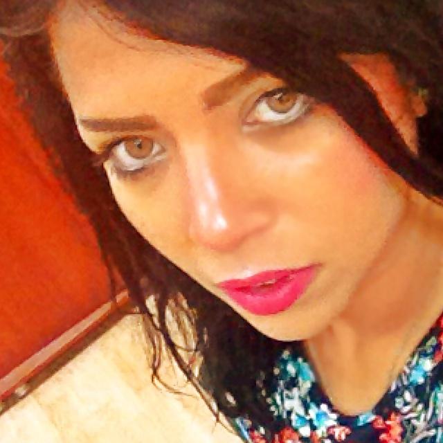 25P Arab beauty 43 - Cum on her
