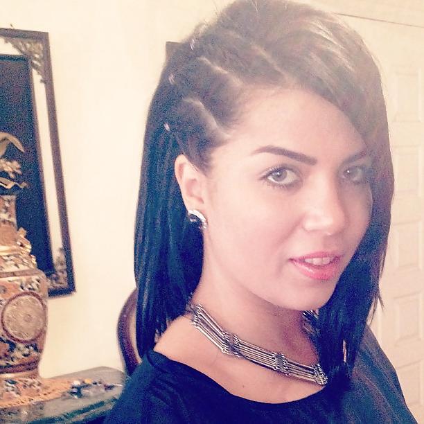 25P Arab beauty 43 - Cum on her