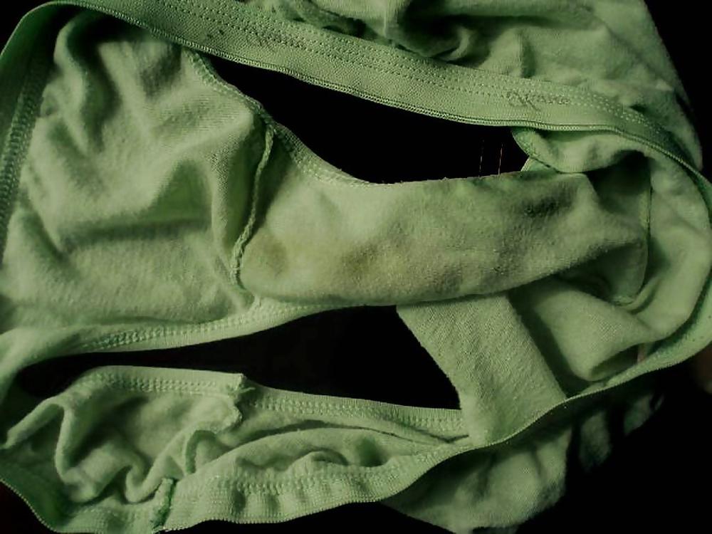 14P Moms dirty panties
