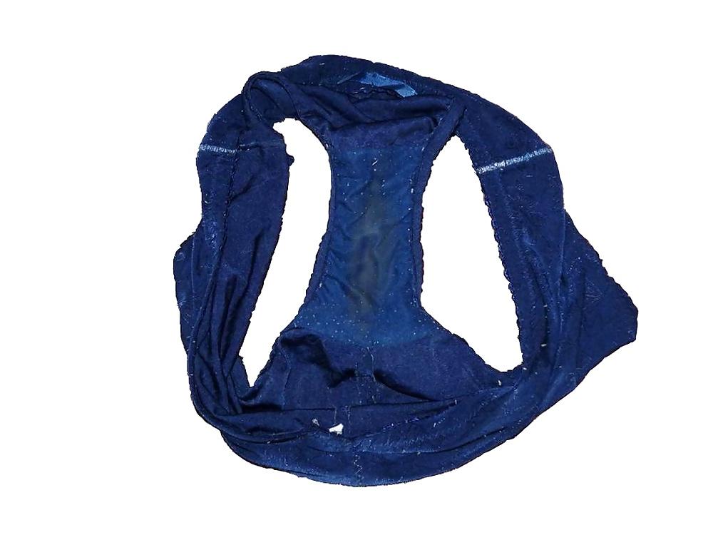 14P Moms dirty panties