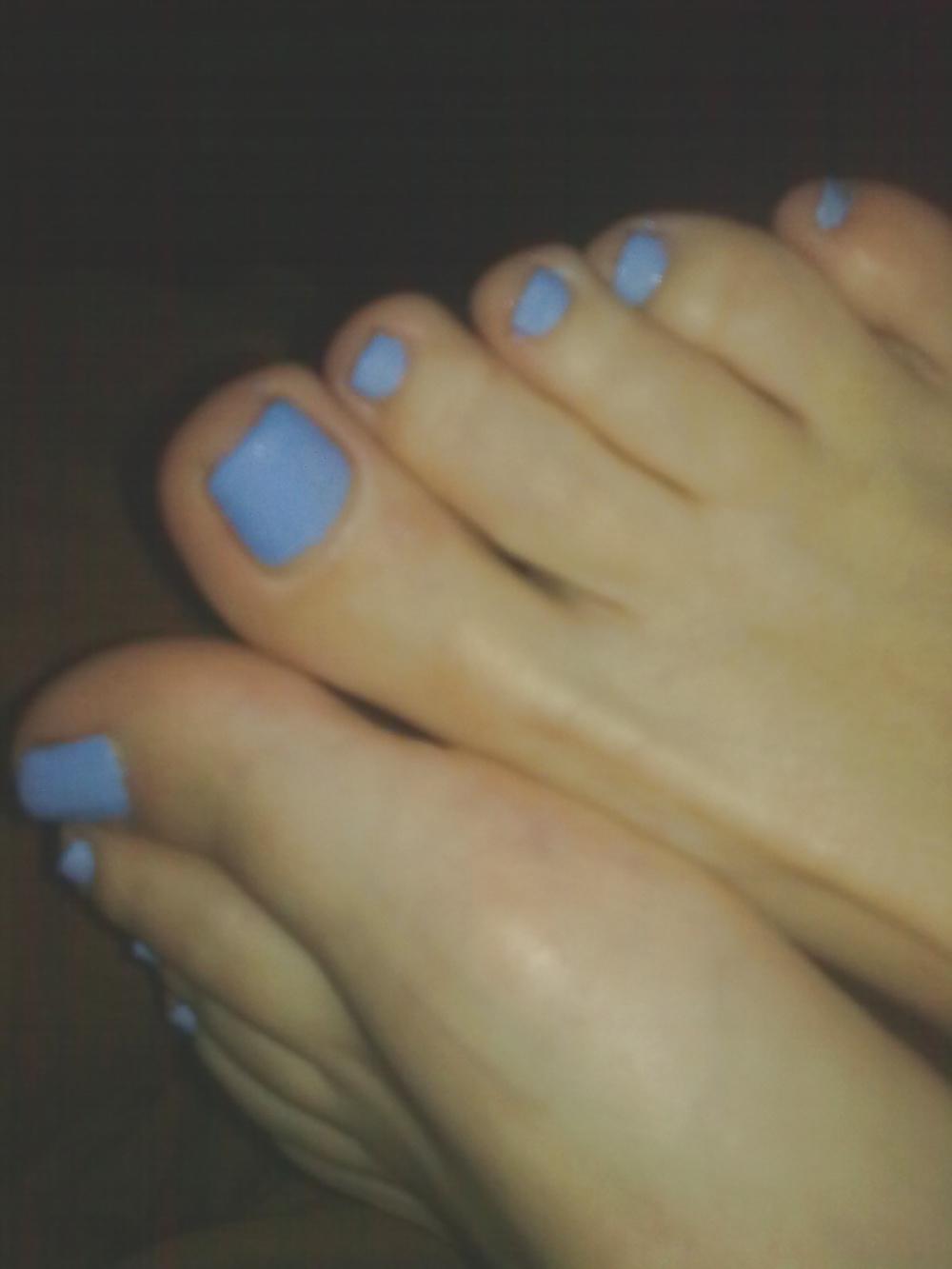 9P Colors of rainbow - electric blue & barefoot