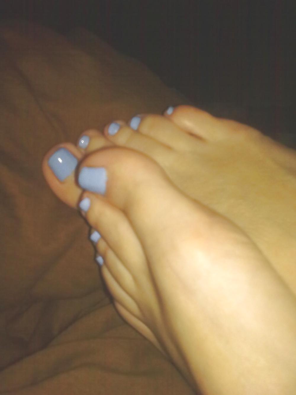 9P Colors of rainbow - electric blue & barefoot