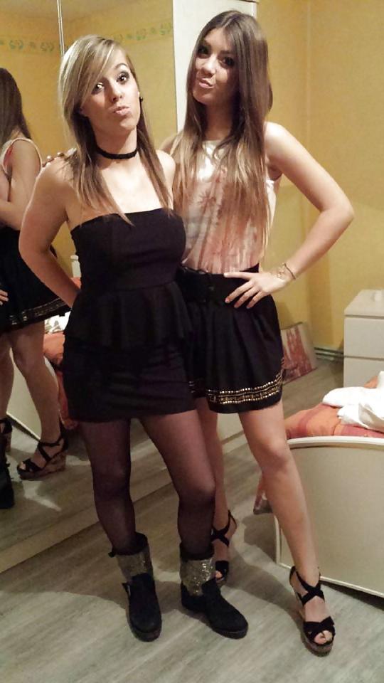 25P Francaises en talon french girl in high heels ep5