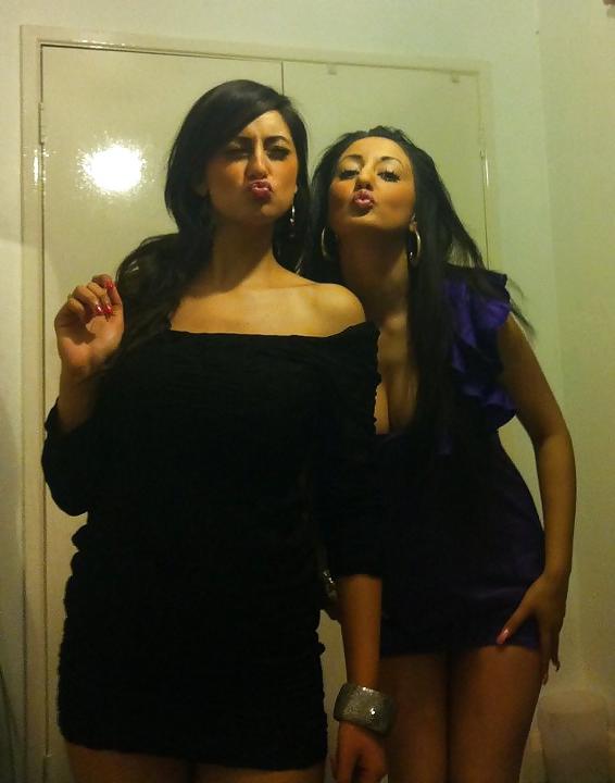 25P Dirty UK Paki Slut For Comments