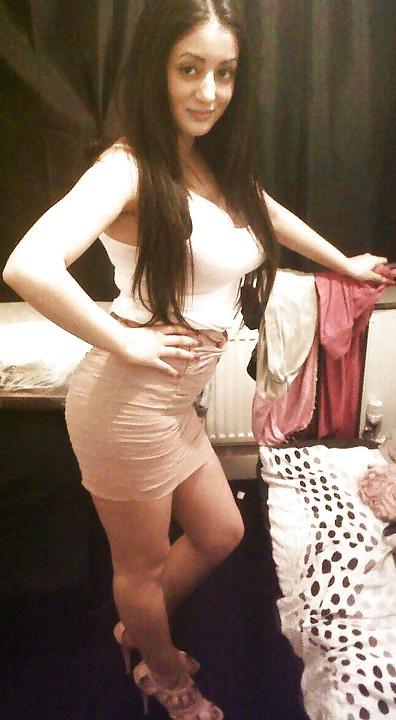 25P Dirty UK Paki Slut For Comments