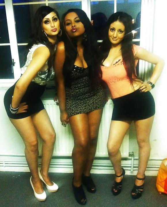 25P Dirty UK Paki Slut For Comments