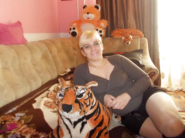 15P Hot busty russian milf 2