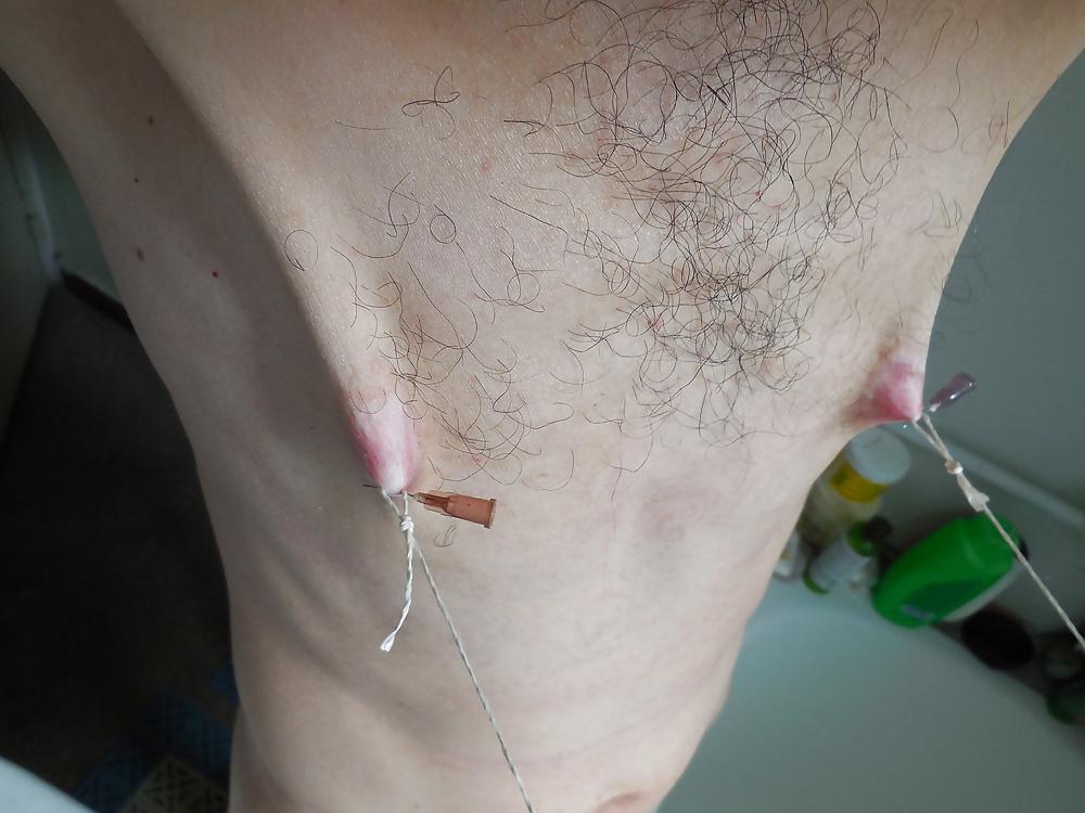 25P Tits in pain