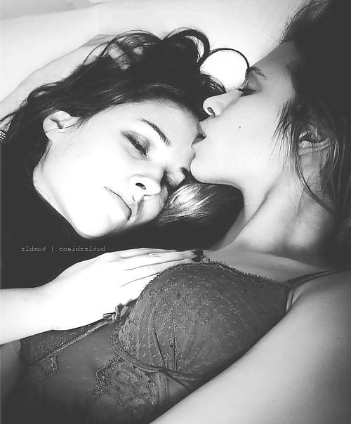 13P Janas exclusive sensual lesbian view 35