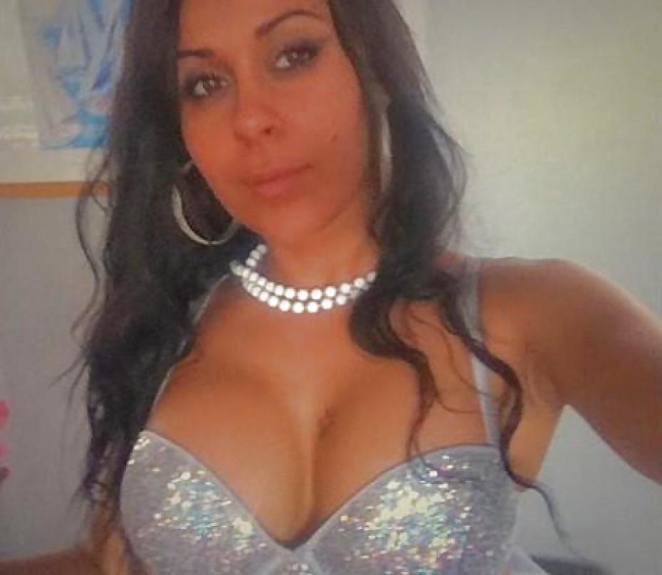 5P Shanna sexy french girl