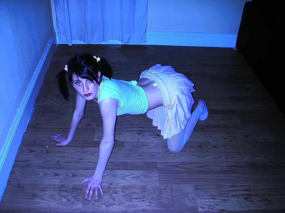 25P COCK HUNGRY LITTLE WHORE