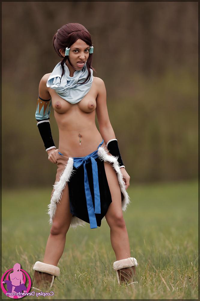 25P Korra Cosplay