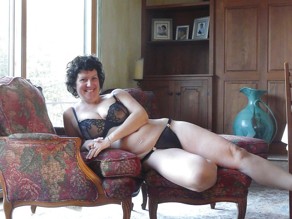 20P SEXY DRESSES MILFS