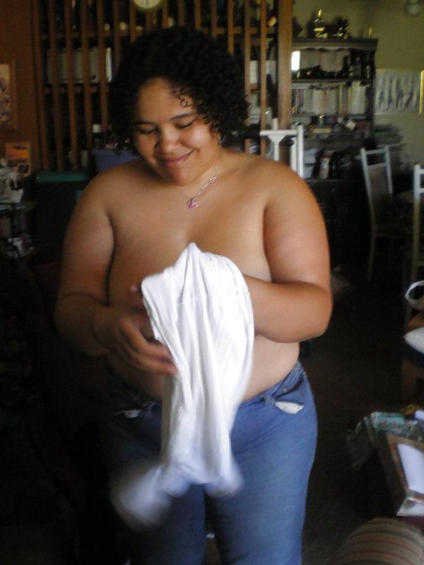 25P Thick redbone nude