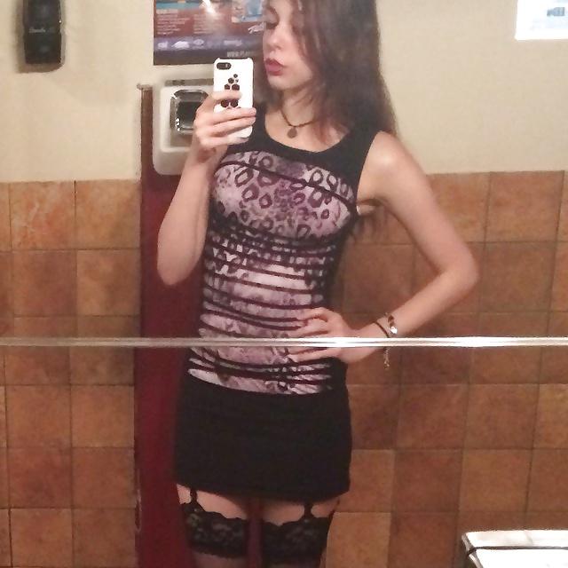 25P Cosplay teen Ryuu Lavitz in casual outfits