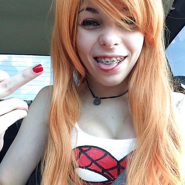 25P Cosplay teen Ryuu Lavitz in casual outfits