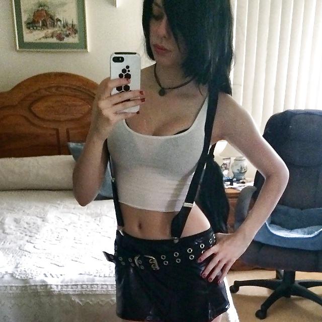 25P Cosplay teen Ryuu Lavitz in casual outfits