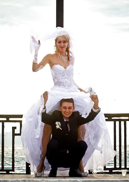 25P Under Wedding Dress