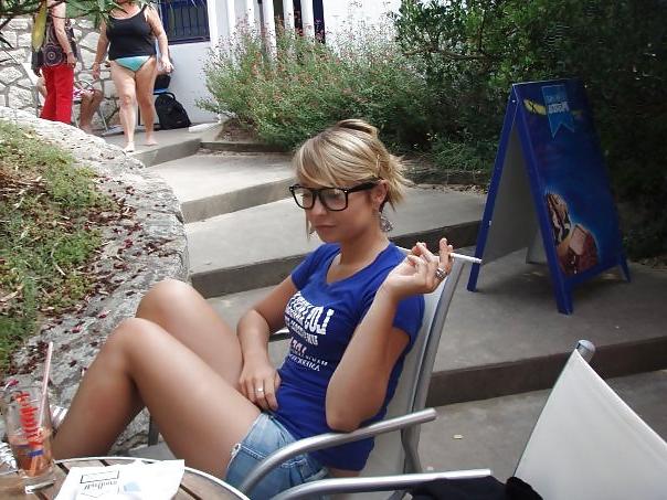 6P French young bitches