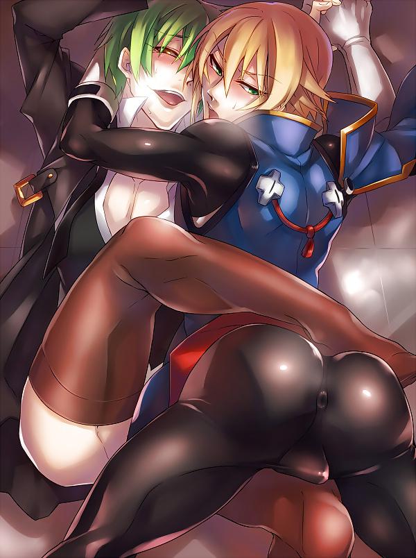 25P Hentai in pantyhose and shorts