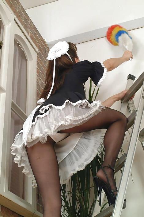 25P Pretty young lady adores dressing up