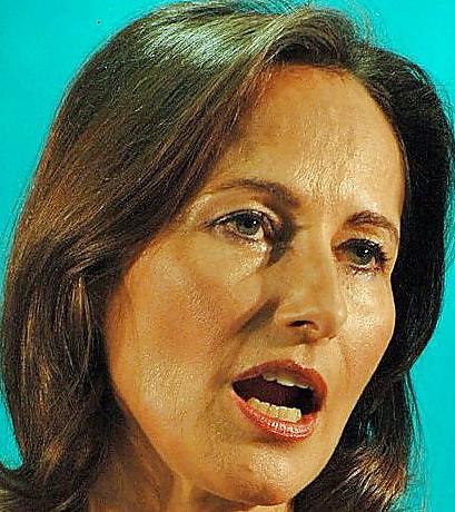 25P Segolene Royal french mature politic