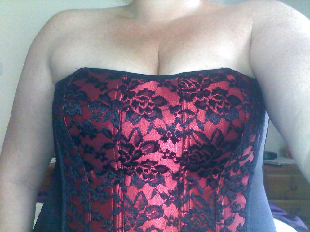 16P Sexy Corset