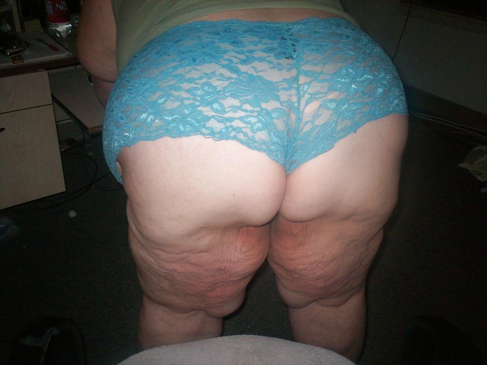 10P More in blue 