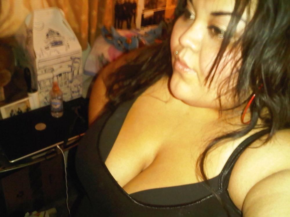 19P Latin Chicks Love Big Black Dick