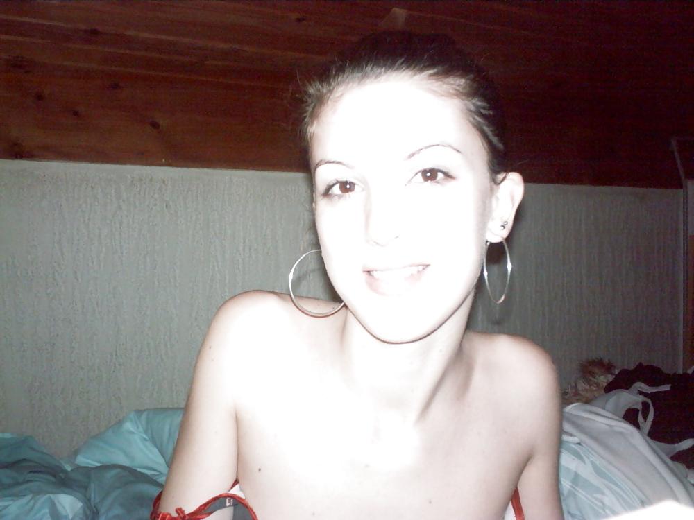 25P French amandine