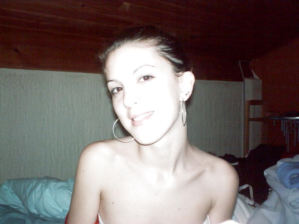 25P French amandine