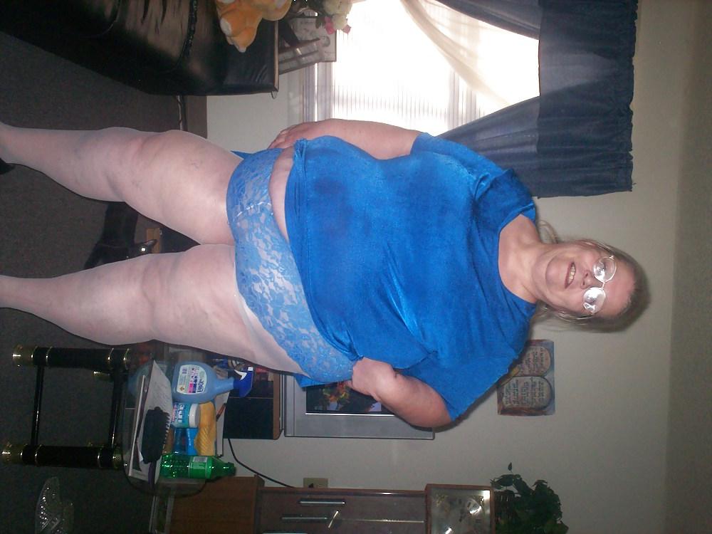 10P Blue dress white hose 