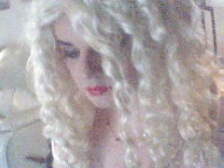 11P Me cross dressing
