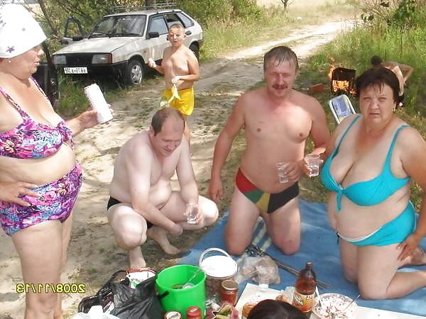 20P Older women in swimsuit 2.