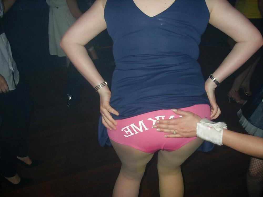 25P Candid Pantyhose Girls 2
