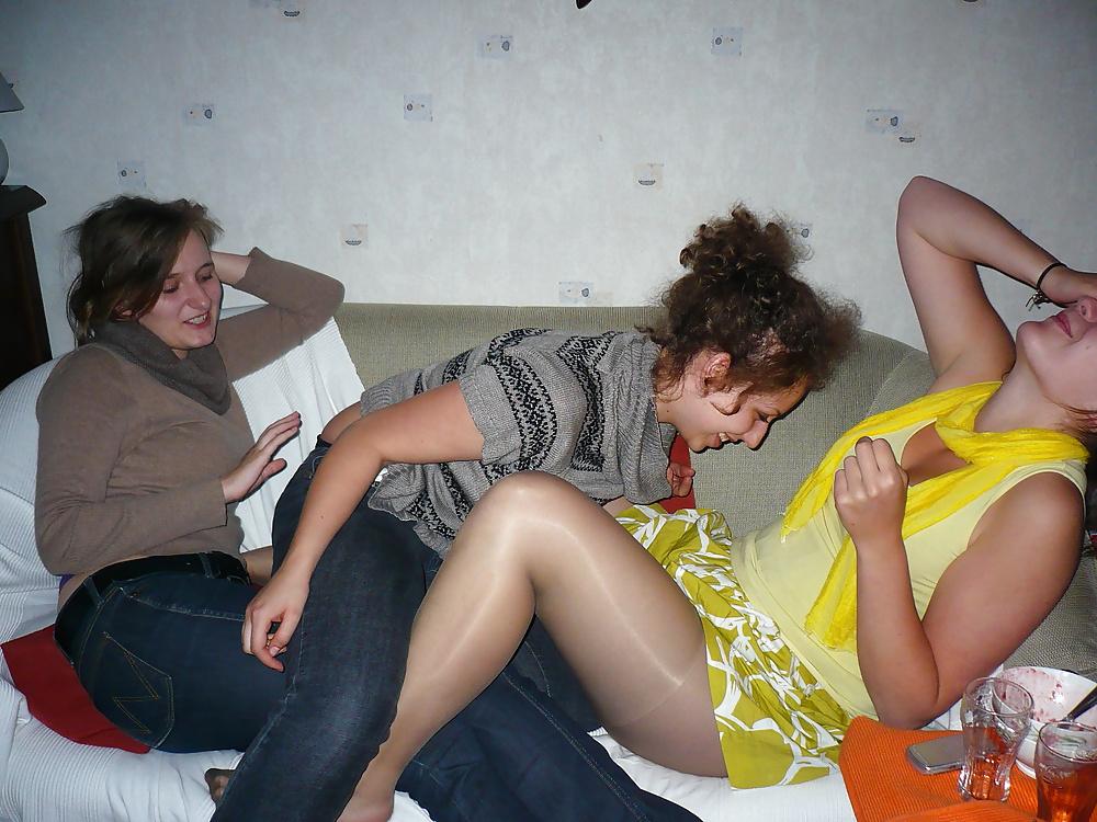 25P Candid Pantyhose Girls 2