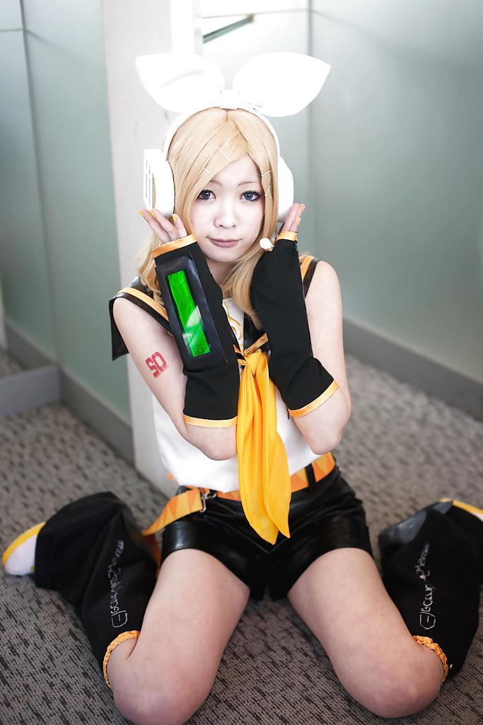 15P Cosplay Failures Volume 1.