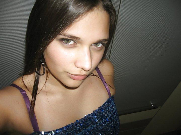 9P Face 4 a CUMshot ( make dirty comments )