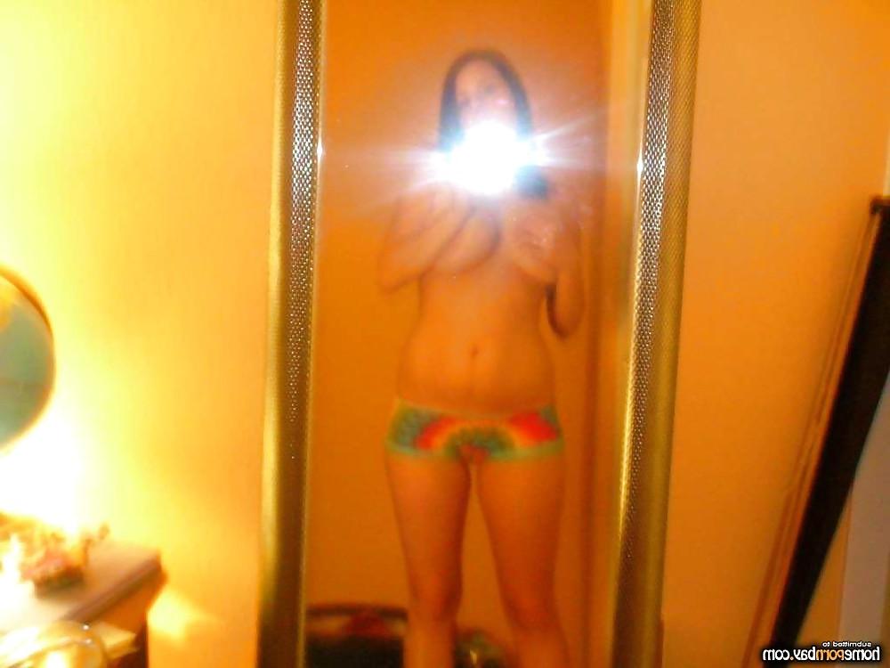18P Busty teen self shots