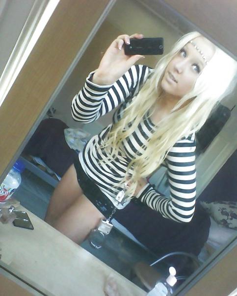 25P Slutty little bitches! dirty comments please