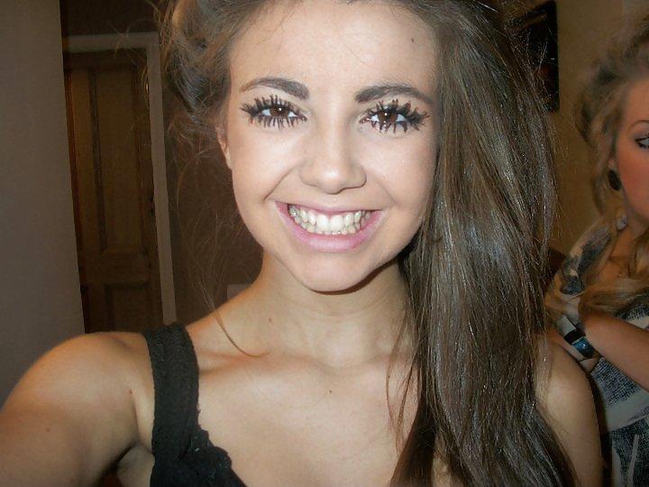25P Slutty little bitches! dirty comments please