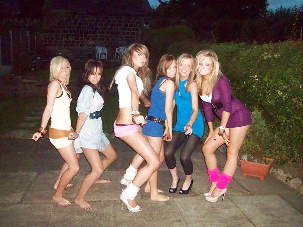 25P Slutty little bitches! dirty comments please