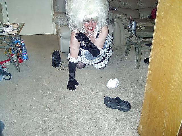 12P Dirty smoking slut Brandi